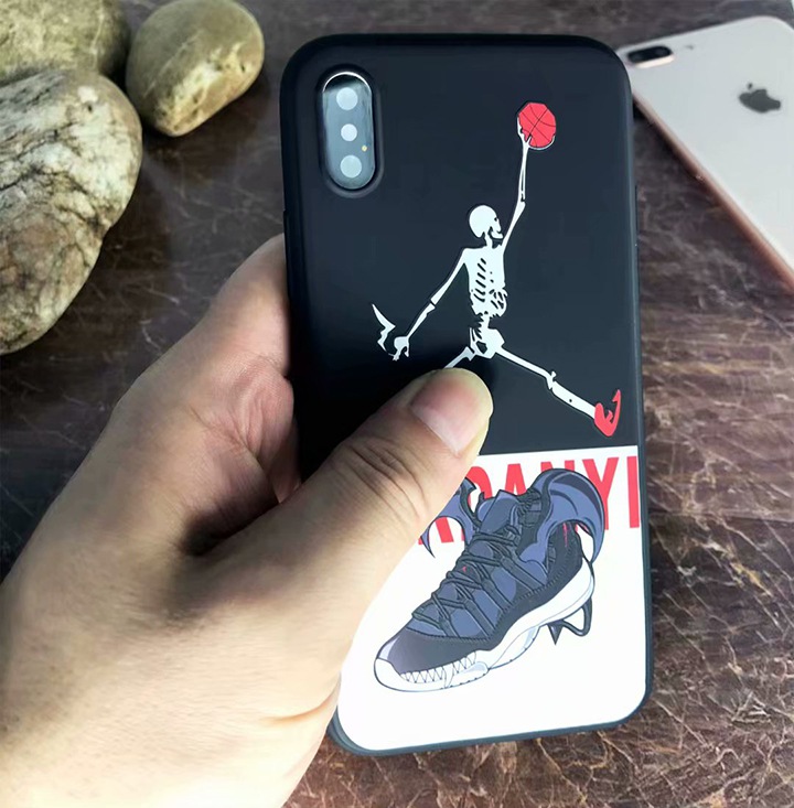 jordan 夜光る iPhone8 plusケース