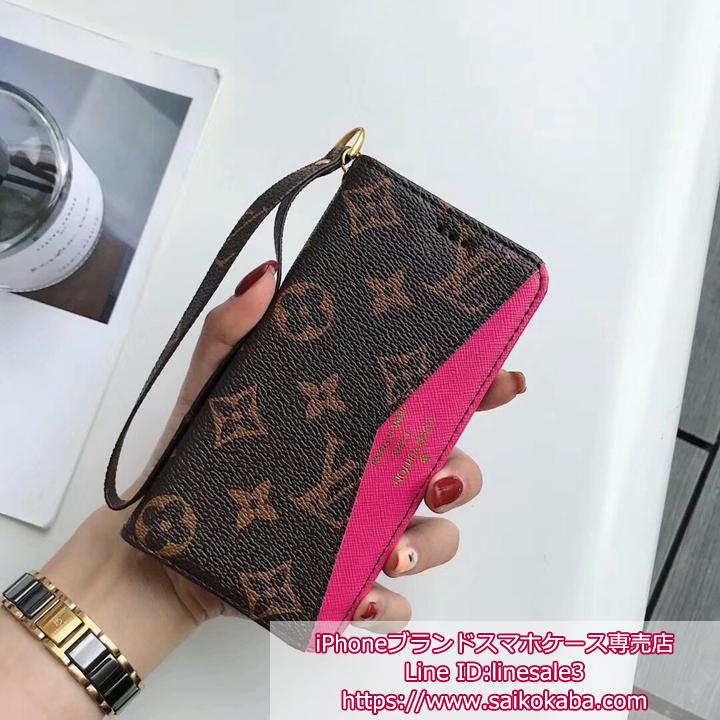 GUCCI iPhoneXSケース 充電対応 上品